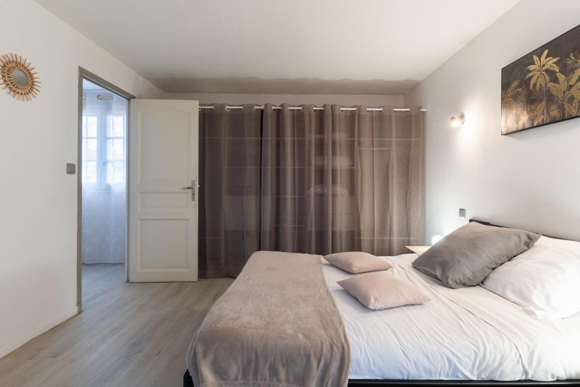 Appartement Neuf Dans 1er étage *